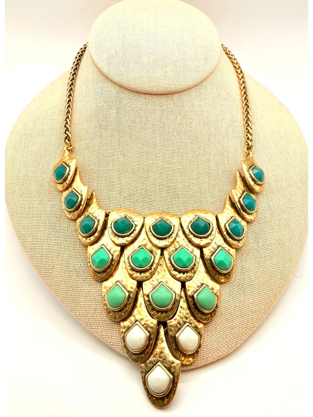 Lucky Brand Mermaid Scale Bib Necklace Ombre Teal Glass Brass Tone 16"+2"